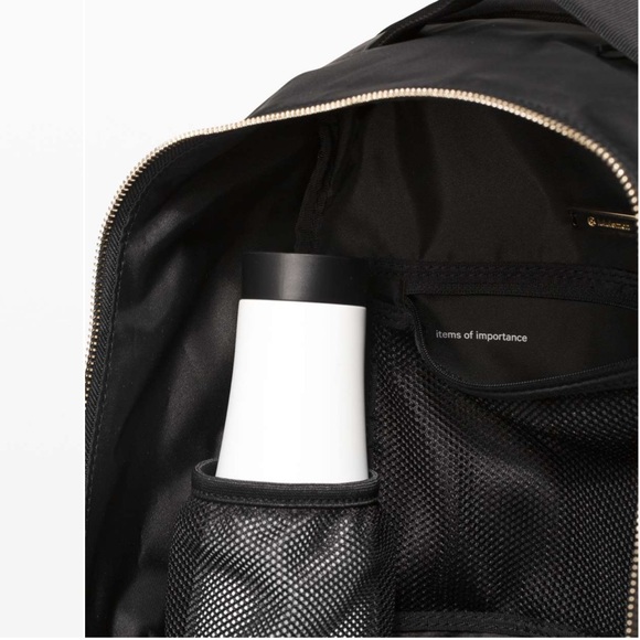 Lululemon City Adventurer Backpack 17L - Picture 3 of 10